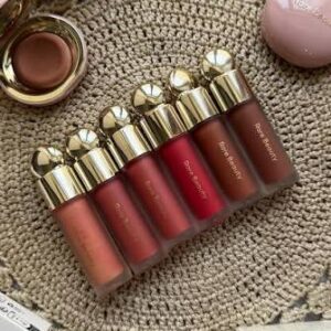 رژگونه سافت مایع اصلی رر بیوتی برند rare beauty رنگ virtue01